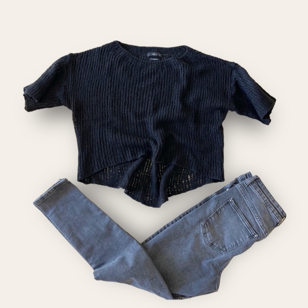 Zara luxury Knit Sweater - Picture 1 of 12